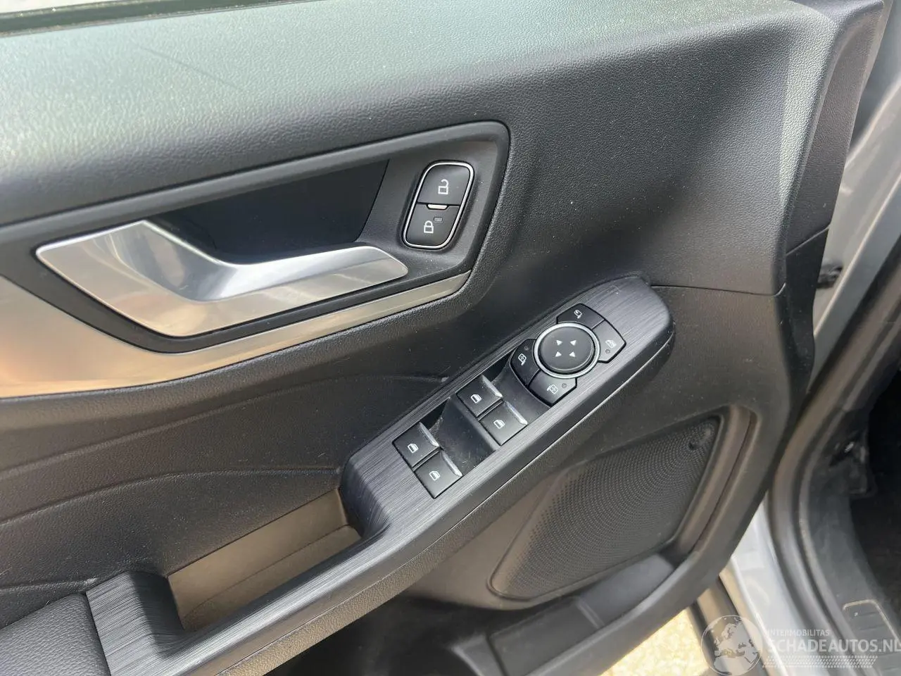 Ford Kuga 2022 фото 11
