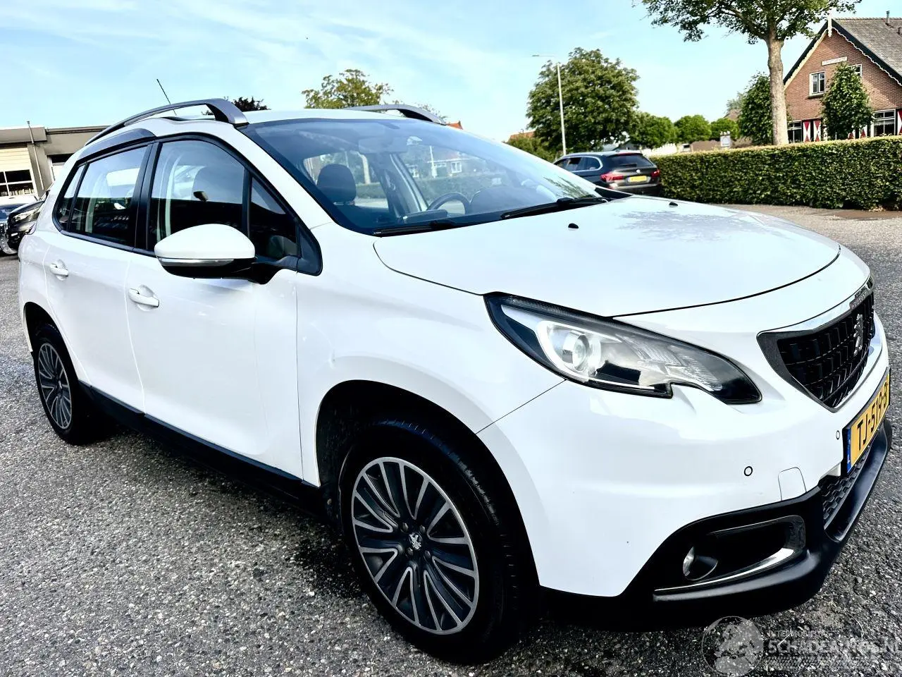 Peugeot 2008 2018 фото 4