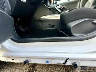 Peugeot 2008 2018 фото 12