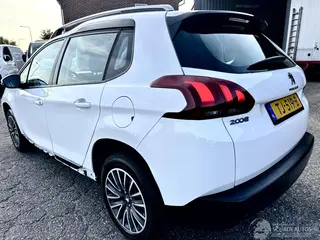Peugeot 2008 2018 фото 7