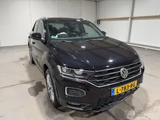 Volkswagen T-Roc 2019 photo 3