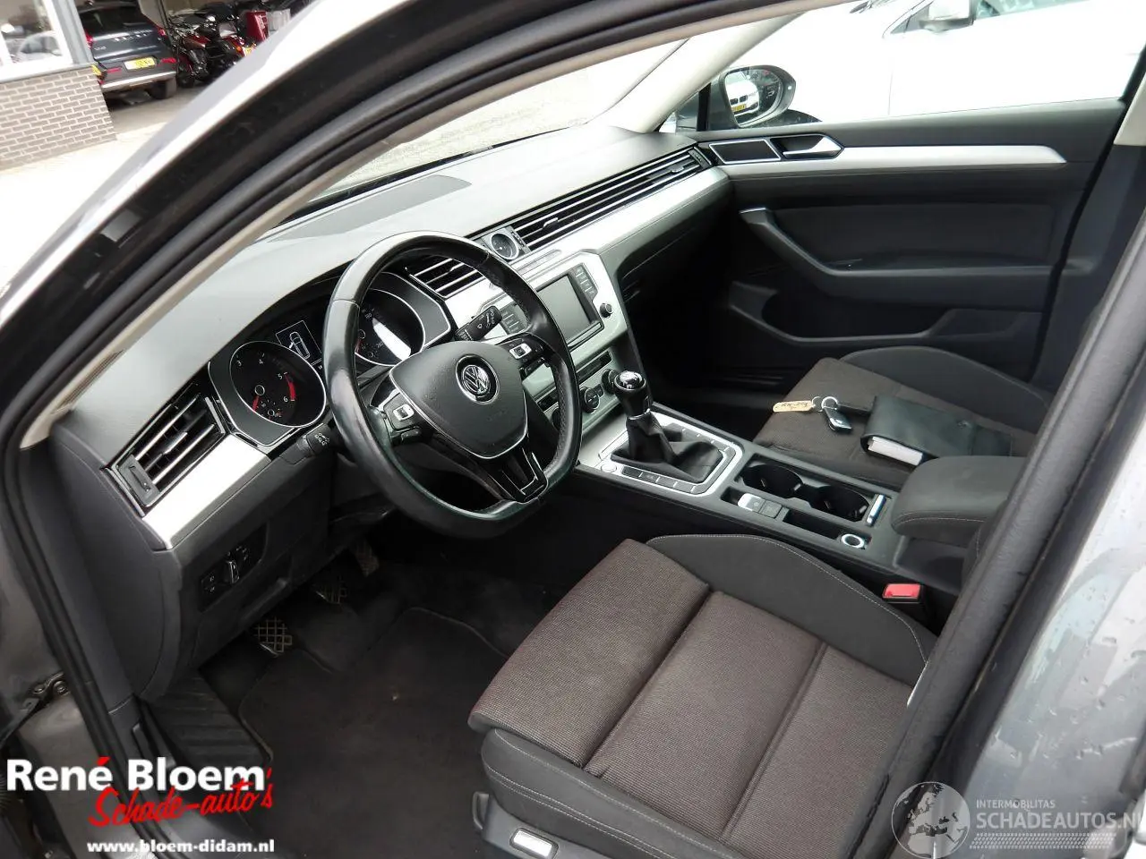 Volkswagen Passat 2018 foto 12