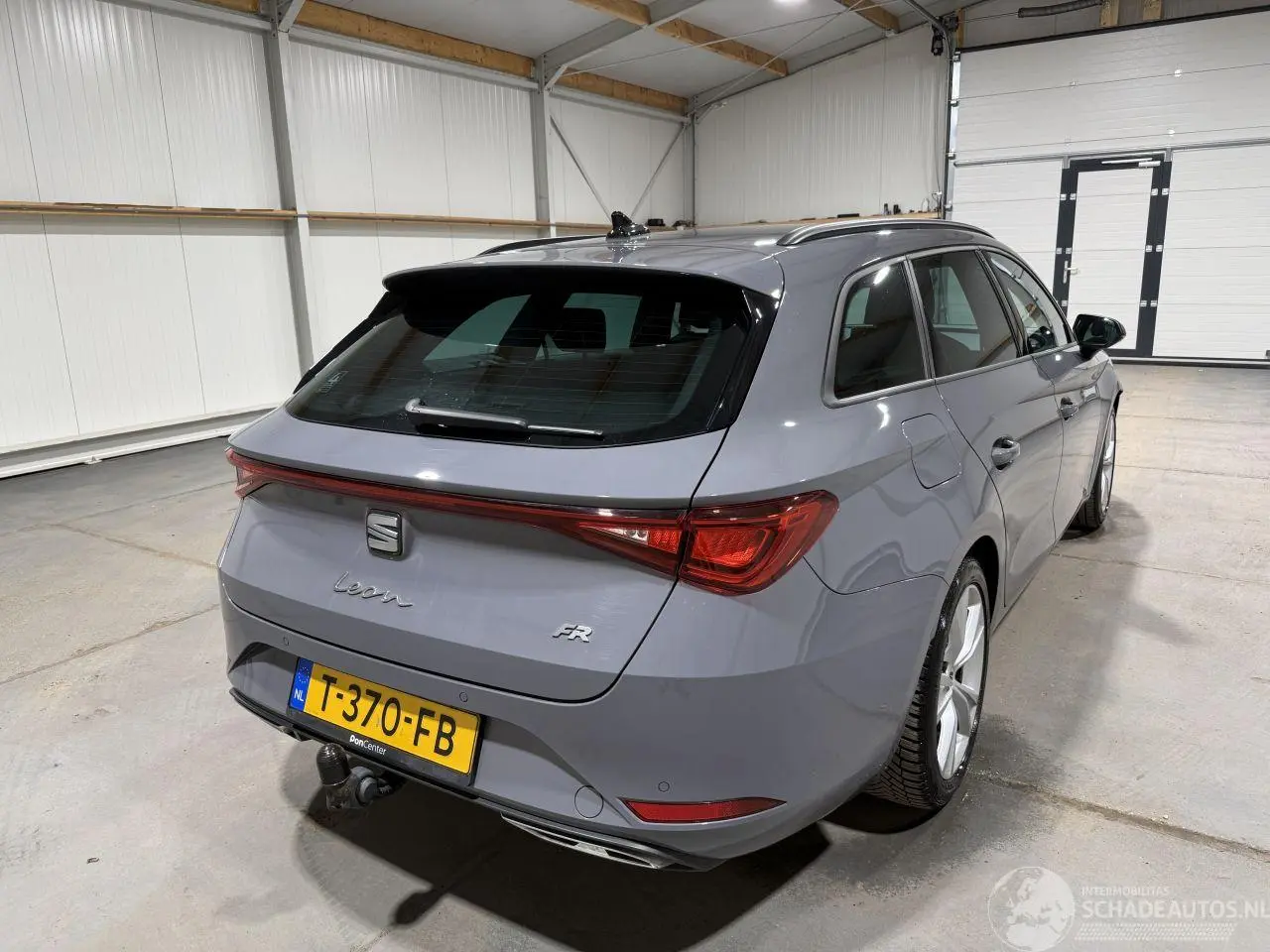 Seat Leon 2023 фото 6