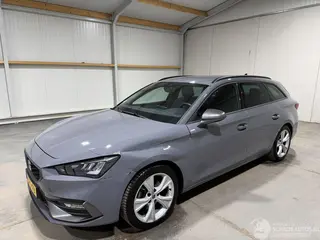 Seat Leon 2023 фото 9