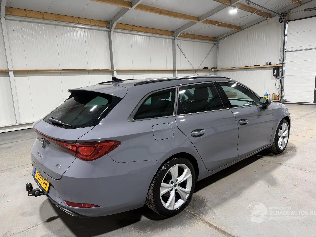 Seat Leon 2023 фото 5