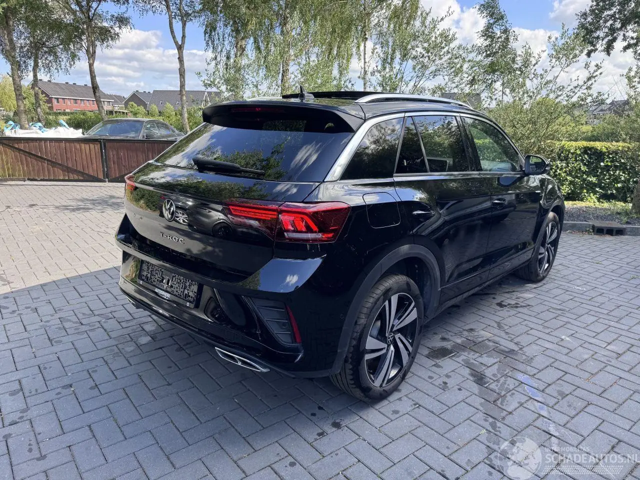 Volkswagen T-Roc 2026 photo 2