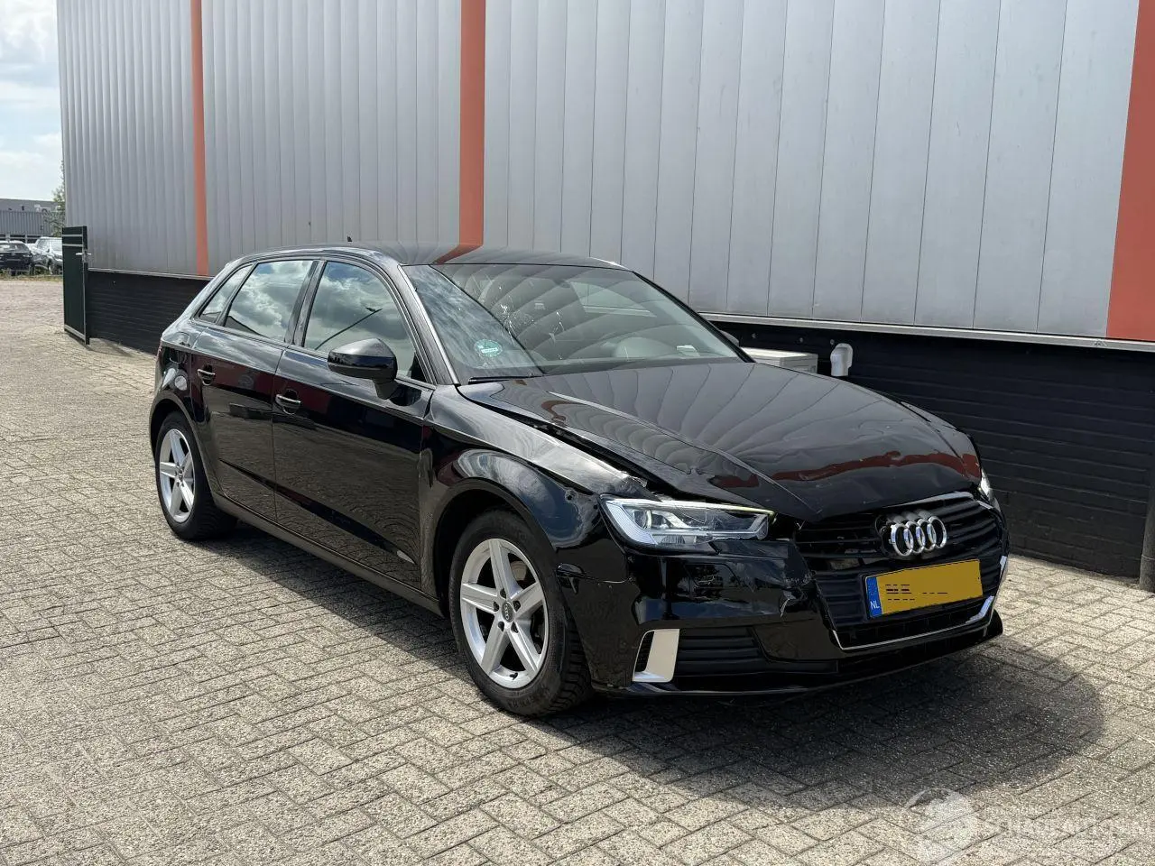 Audi A3 2017 фото 1