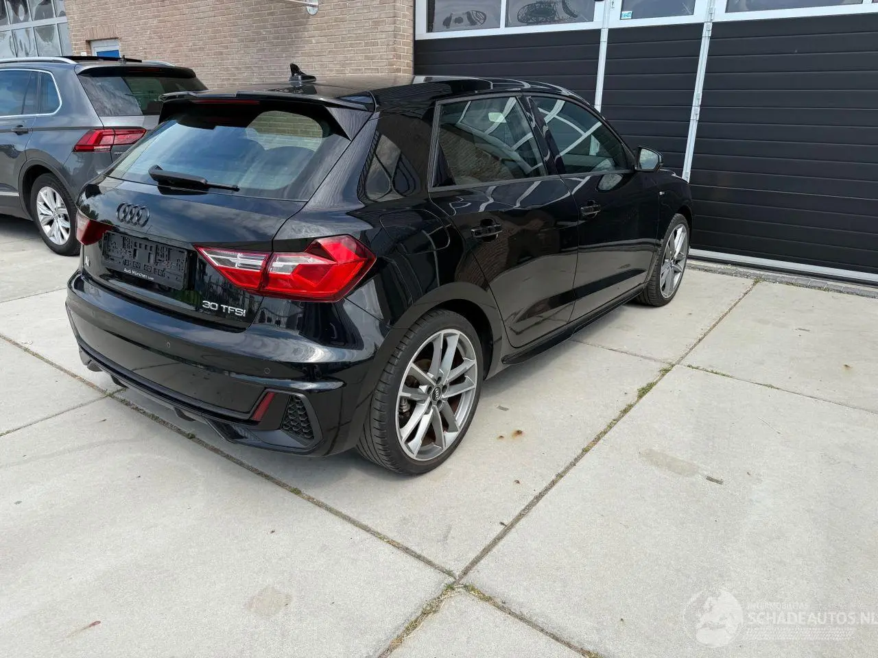 Audi A1 2019 фото 8