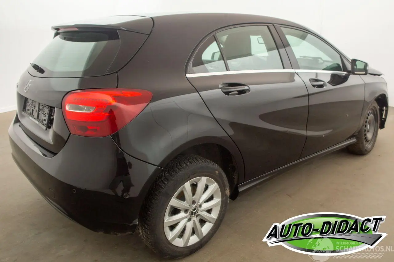 Mercedes A-klasse 2017 photo 4