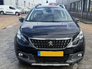 Peugeot 2008 2017 фото 2