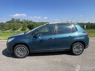 Peugeot 2008 2017 фото 2