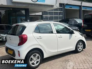 Kia Picanto 2022 photo 2