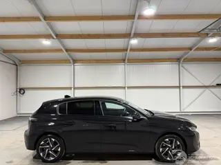 Peugeot 308 2025 photo 1
