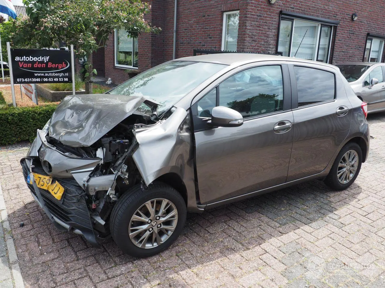 Toyota Yaris 2019 photo 1