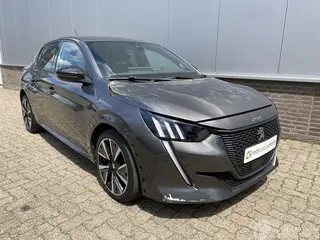 Peugeot 208 2020 photo 6