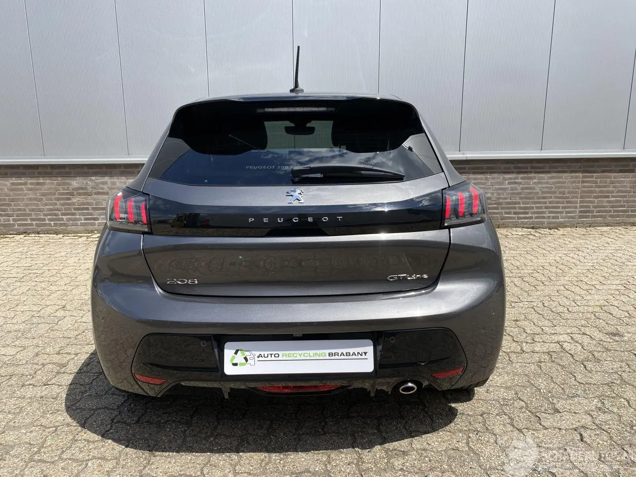Peugeot 208 2020 photo 7