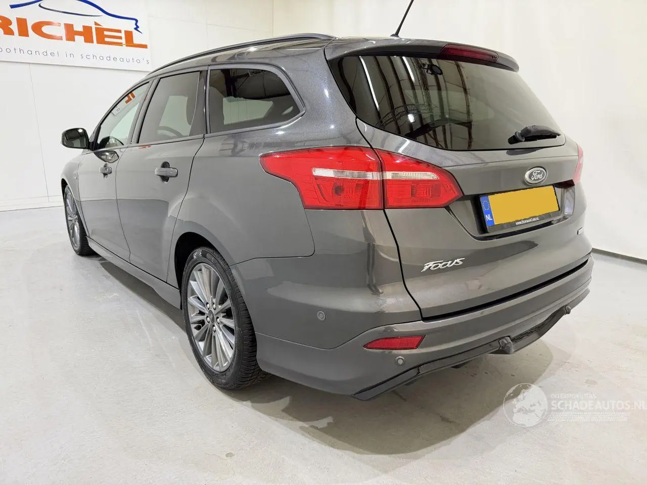 Ford Focus 2018 фото 4