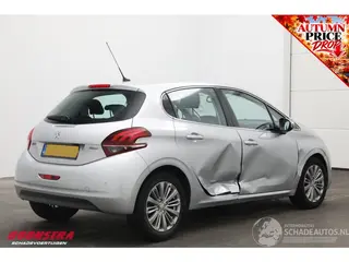 Peugeot 208 2017 фото 3
