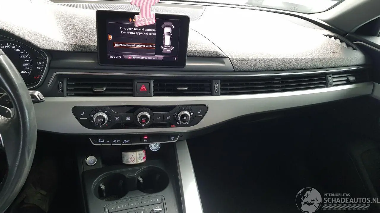 Audi A4 2018 foto 9
