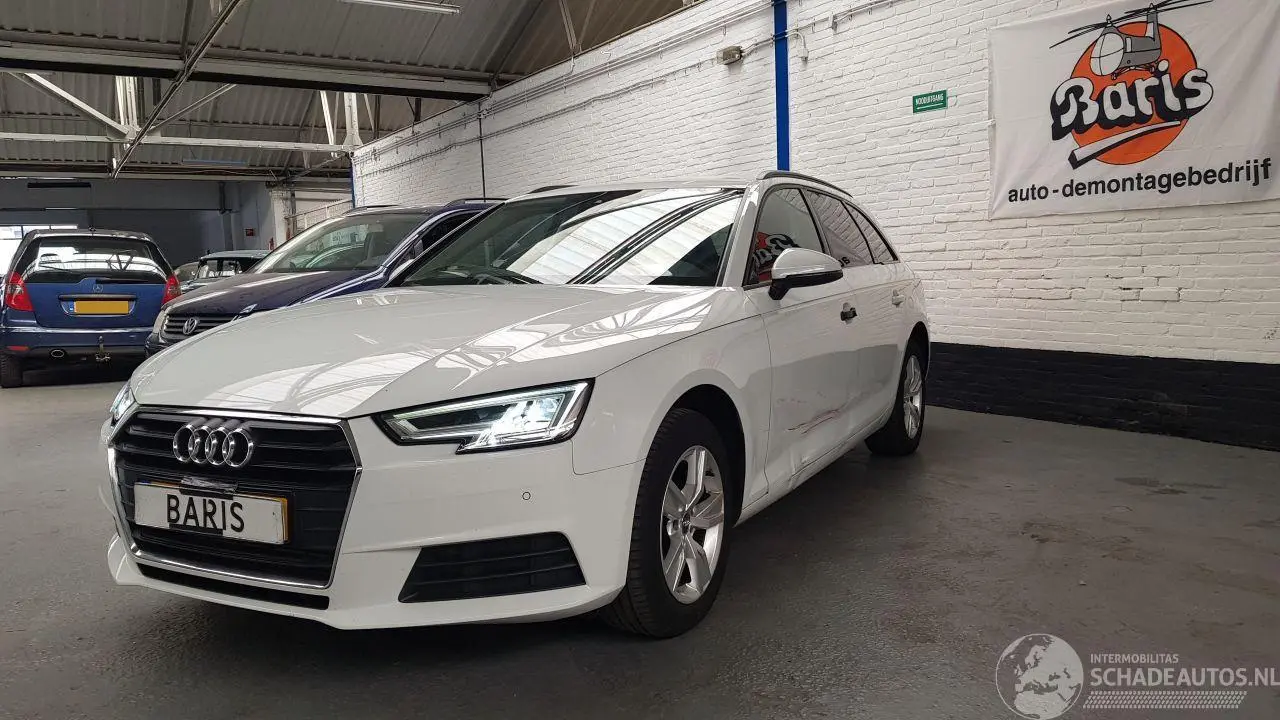 Audi A4 2018 foto 3