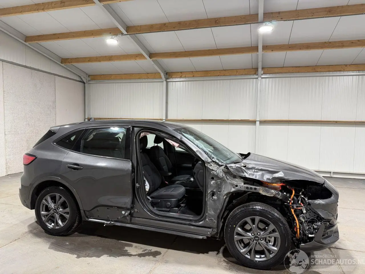 Ford Kuga 2021 фото 2