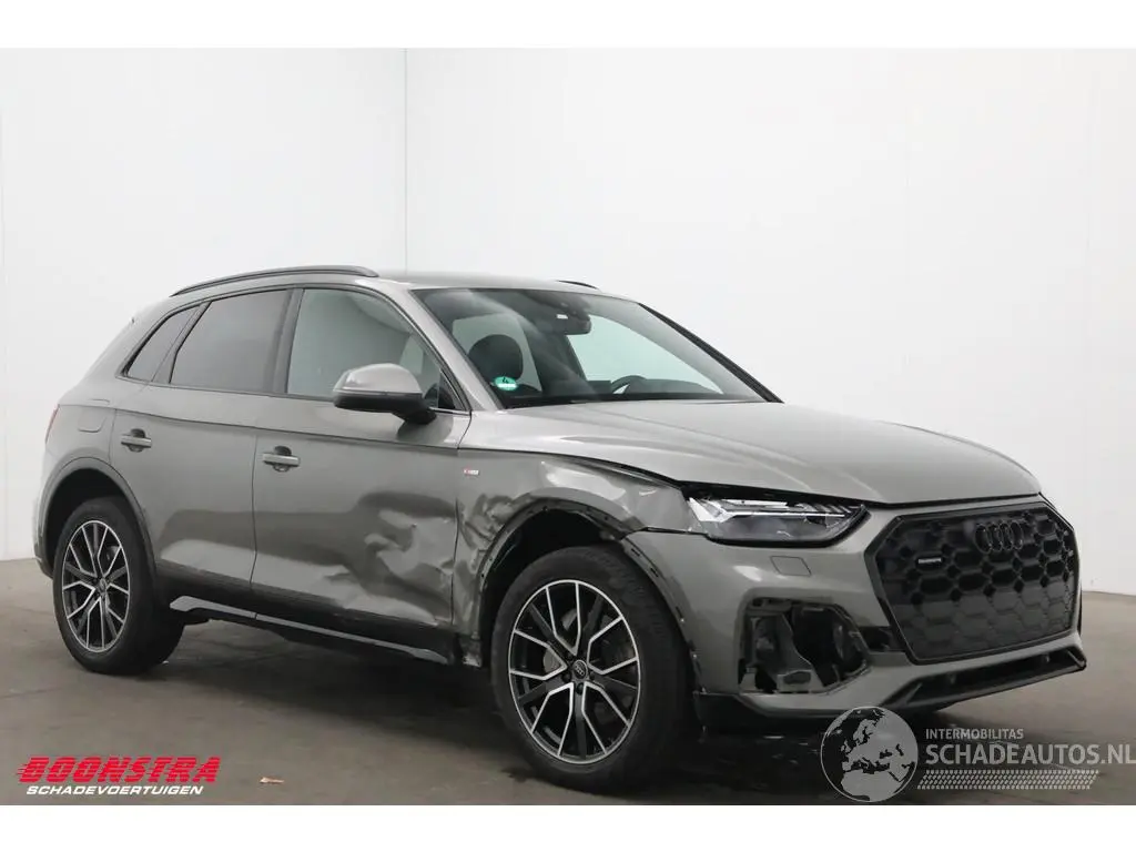 Audi Q5 2023 фото 2
