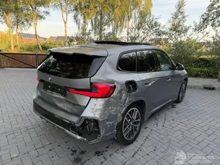 BMW iX1 2023 фото 3