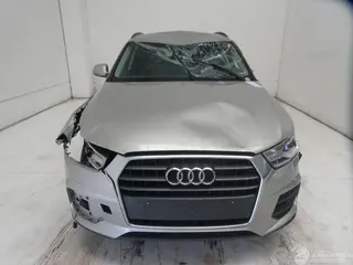 Audi Q3 2017 фото 2