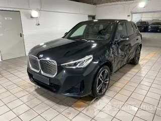 BMW iX1 2025 фото 20