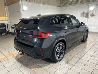 BMW iX1 2025 фото 7