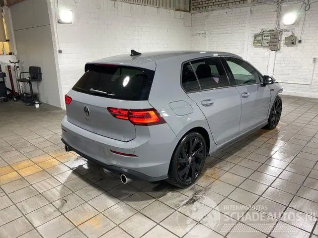 Volkswagen Golf 2023 photo 10