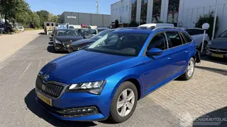 Skoda Superb 2024 foto 2