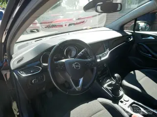 Opel Astra 2018 photo 8