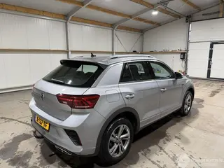 Volkswagen T-Roc 2024 photo 6