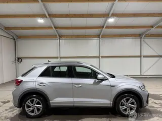 Volkswagen T-Roc 2024 photo 1