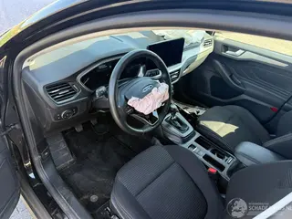 Ford Focus 2024 photo 9