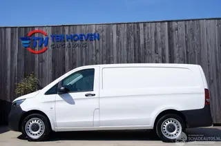 Mercedes Vito 2019 photo 1