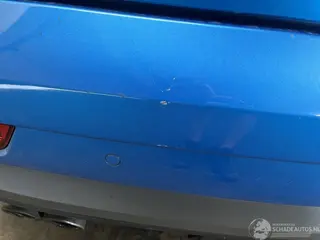 Audi Q3 2017 фото 11