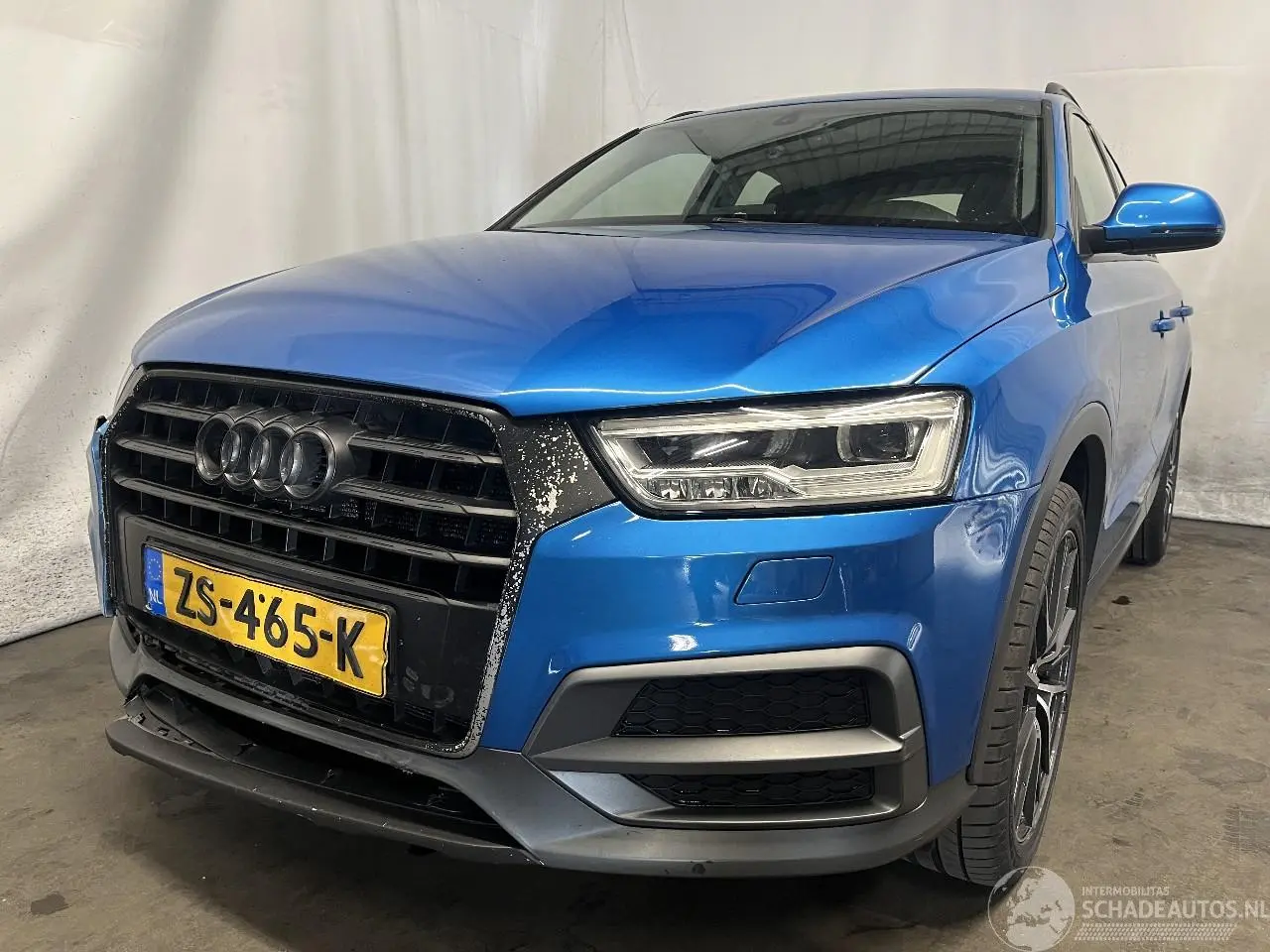 Audi Q3 2017 фото 1