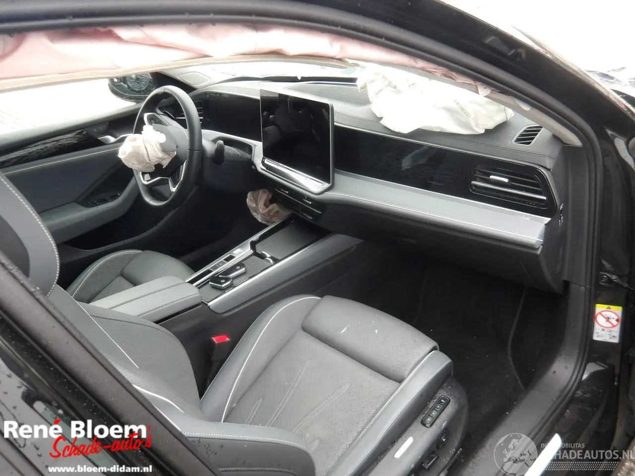 Volkswagen Passat 2024 foto 7