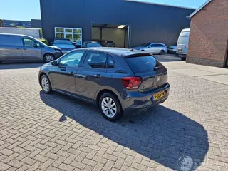 Volkswagen Polo 2018 foto 3