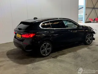 BMW 1-serie 2021 photo 3