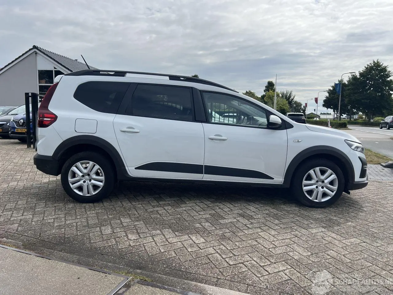Dacia Jogger 2023 фото 4