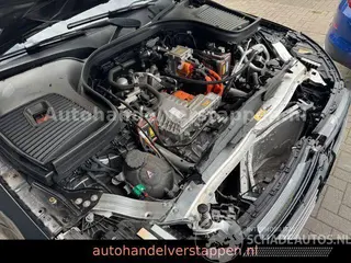 Mercedes EQC 2021 фото 11