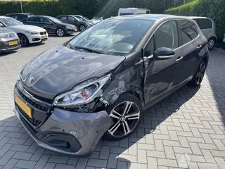 Peugeot 208 2019 photo 6