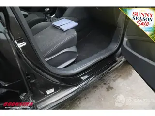 Peugeot 208 2018 photo 10