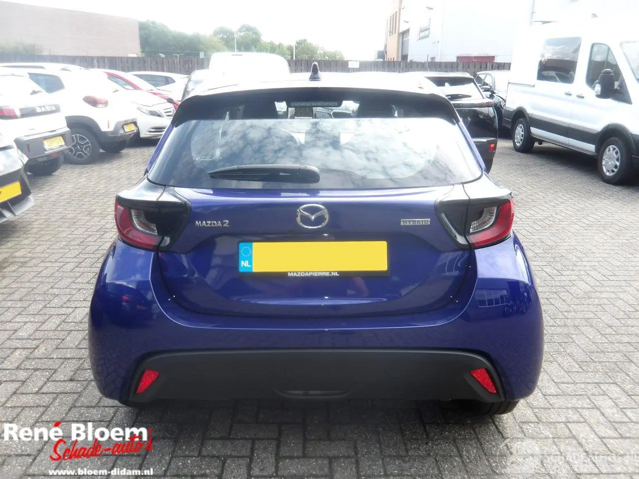 Mazda 2 2026 фото 6