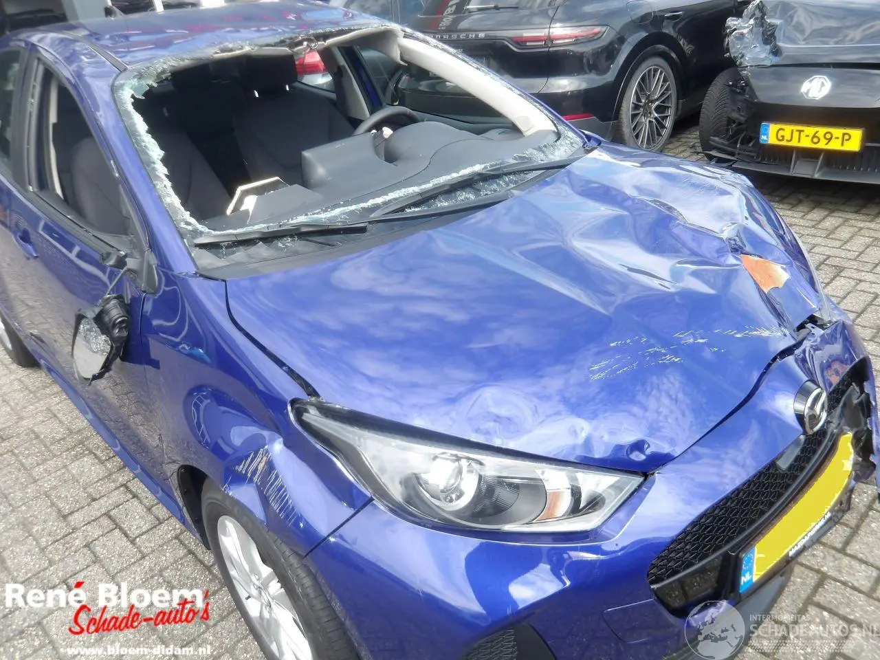 Mazda 2 2026 фото 10