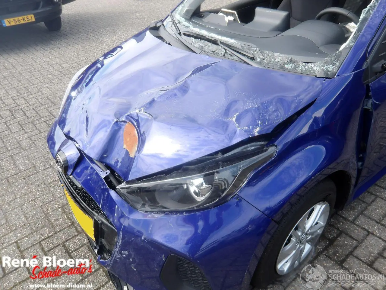 Mazda 2 2026 фото 11