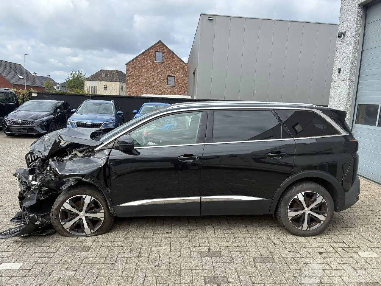 Peugeot 5008 2017 foto 2